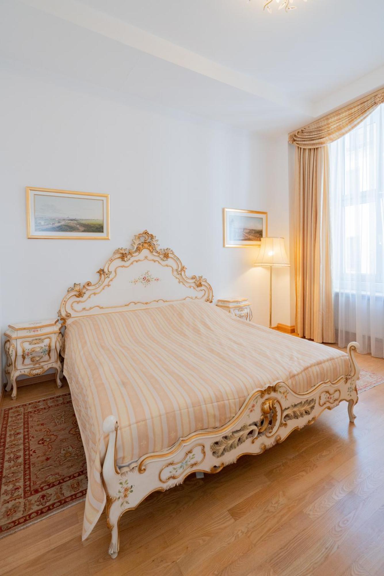 Empress Sisi Royal Apartment Vienna Exterior photo